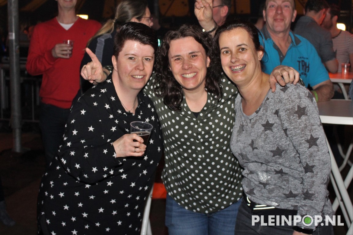 Publiek     (35)